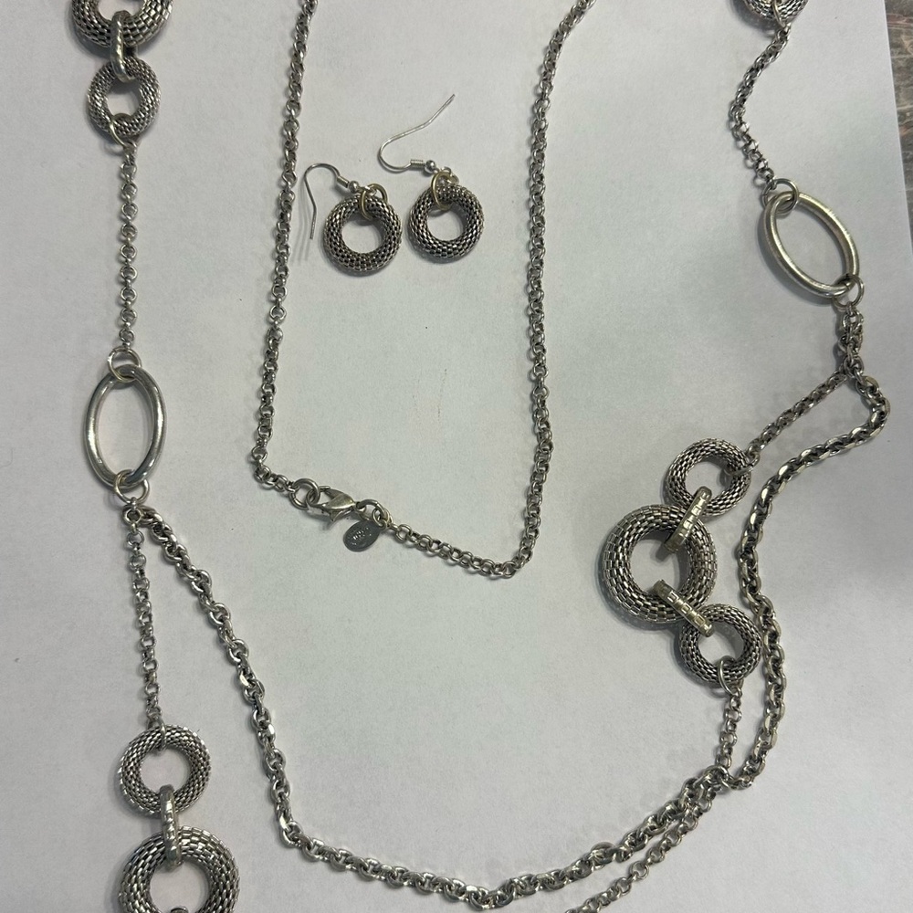 Elegant Silver Jewelry Set